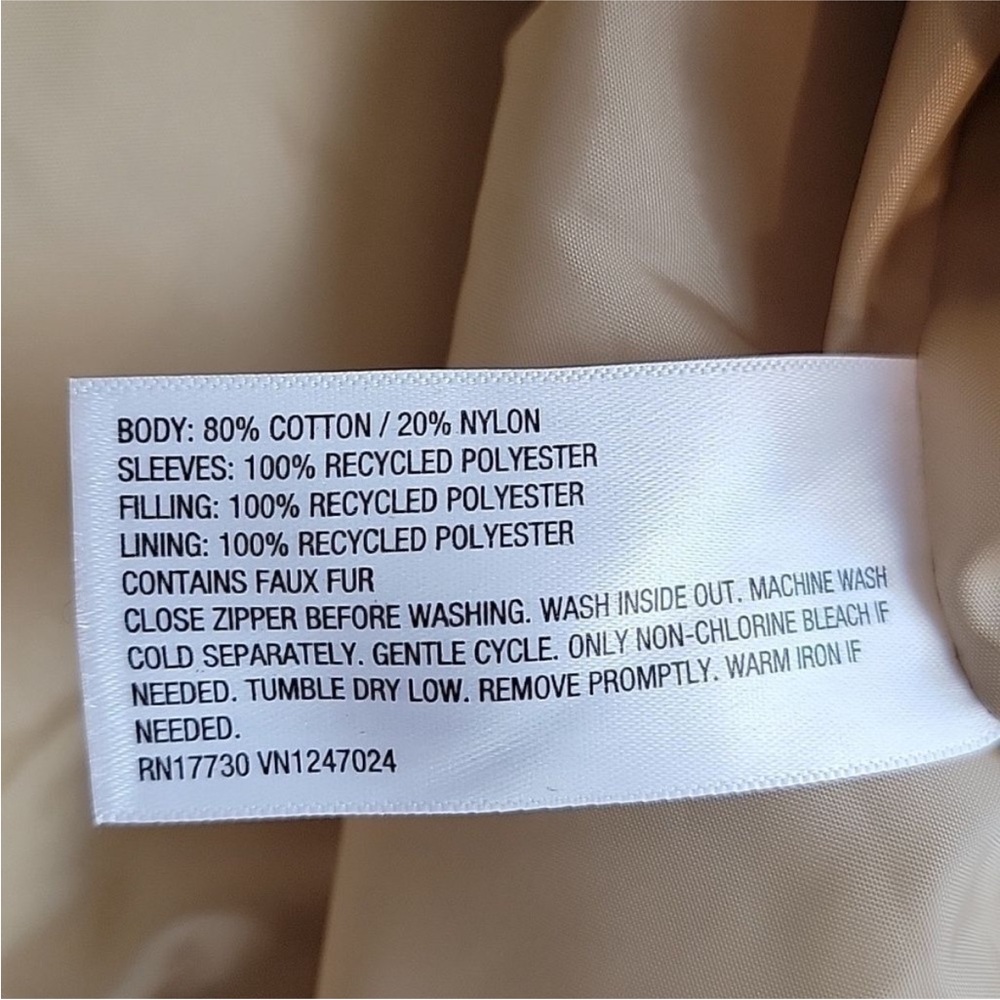 Universal Thread Two-Tone Sherpa Jacket - Picture 8 of 10
